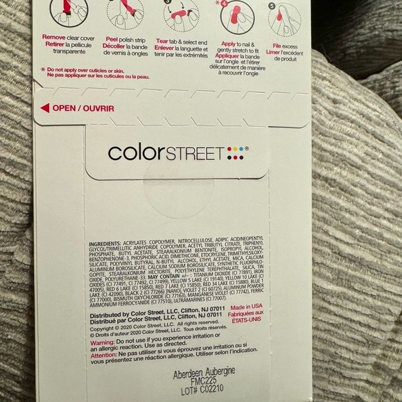 Color Street Aberdeen Aubergine Nail Polish Strips - Picture 2 of 2